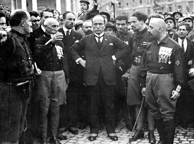 Come Mussolini è diventato il “duce” del fascismo